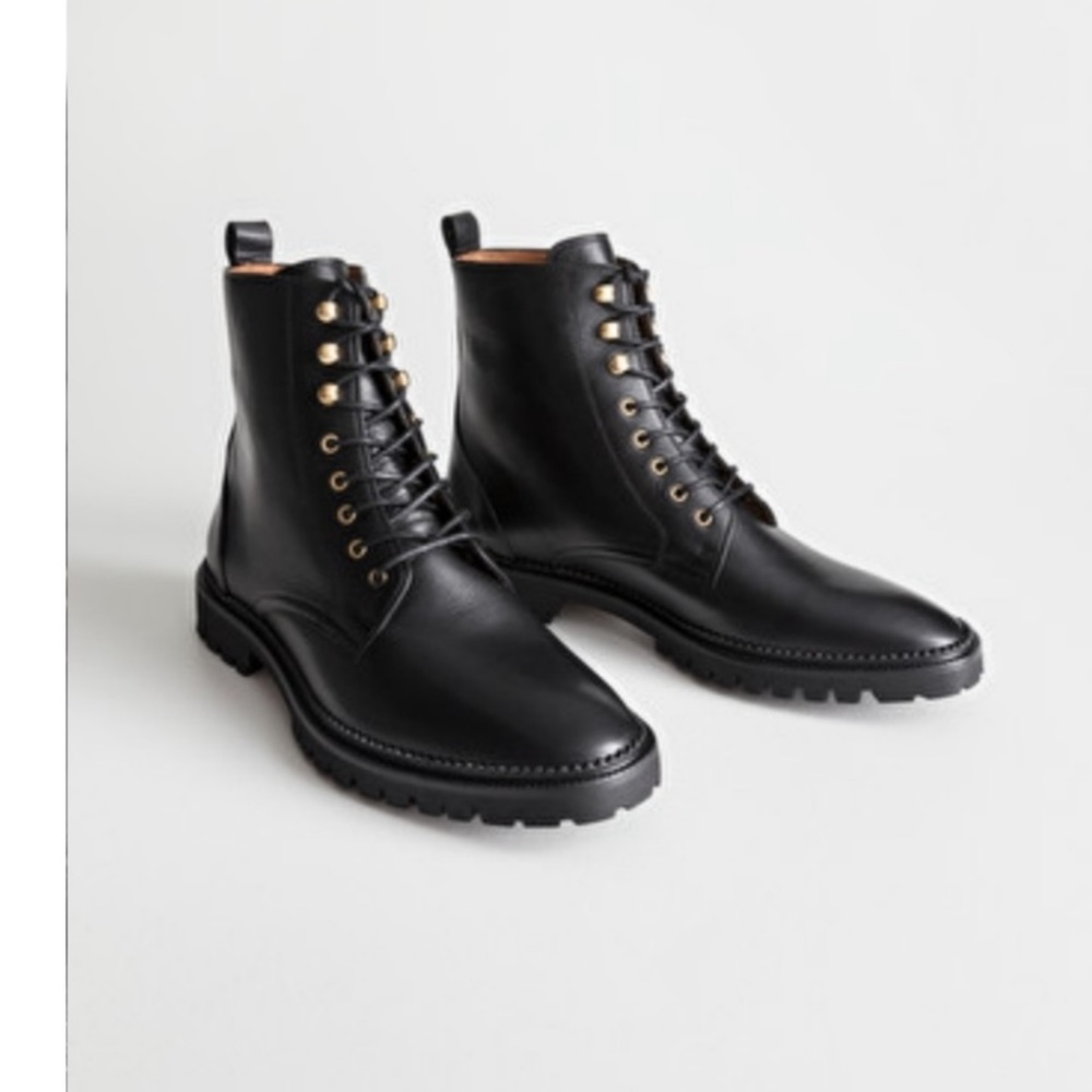 & other stories Black Lace Up Leather Boots (sz 8)